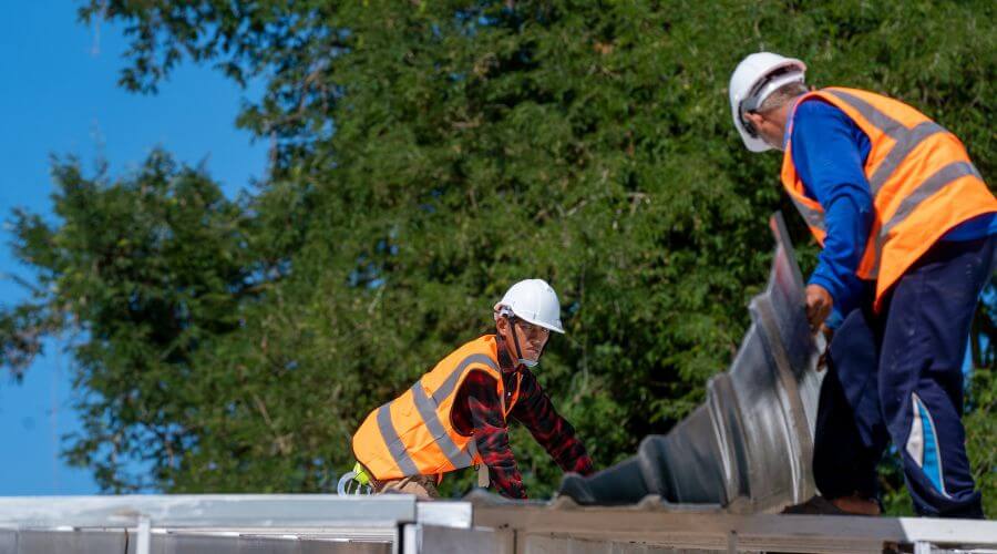 Professional residential roofers in Northfield, OH
